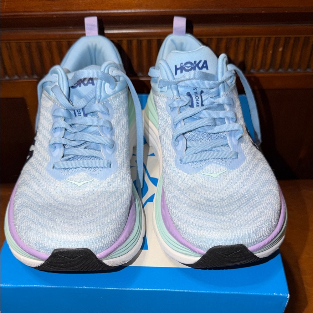 Hoka Women's Gaviota 5 -excellent for neuropathy feet - almost new!!